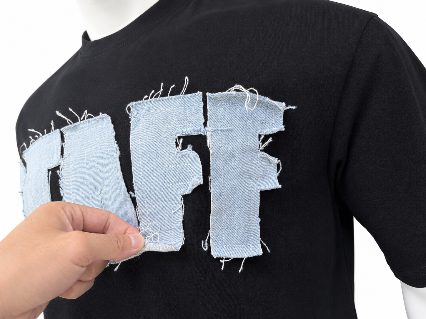 Raw-edge Applique Long Sleeves